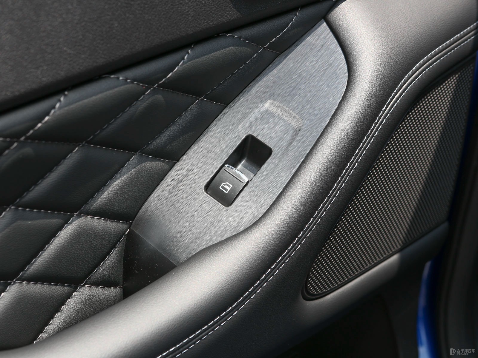 2021款炮全球版2.0T汽油自動兩驅舒適版內飾五金產(chǎn)品解析